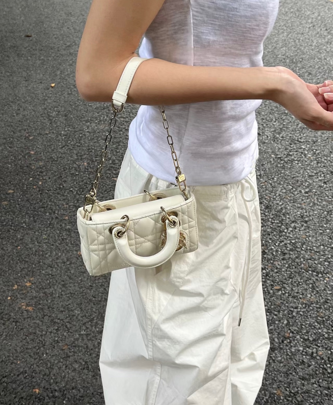 디올 레이디 디 조이 백 미니