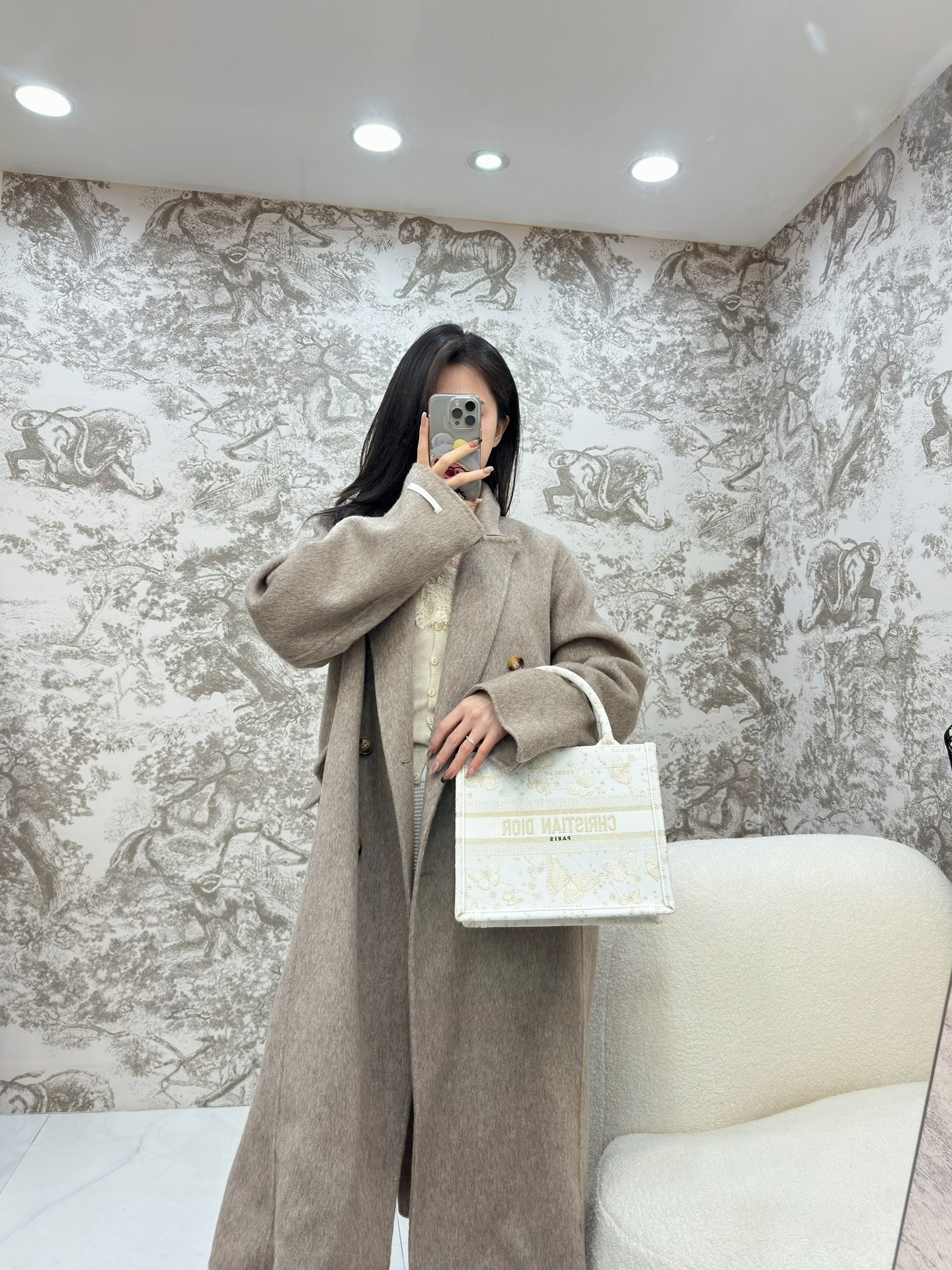 디올 북 토트백 화이트 골드 스몰