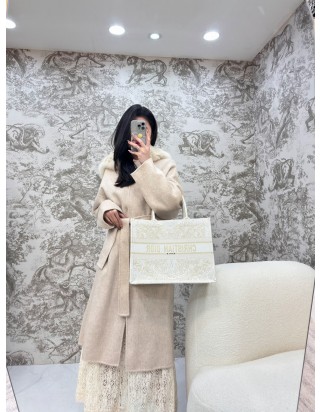 디올 북 토트백 화이트 골드 미디움