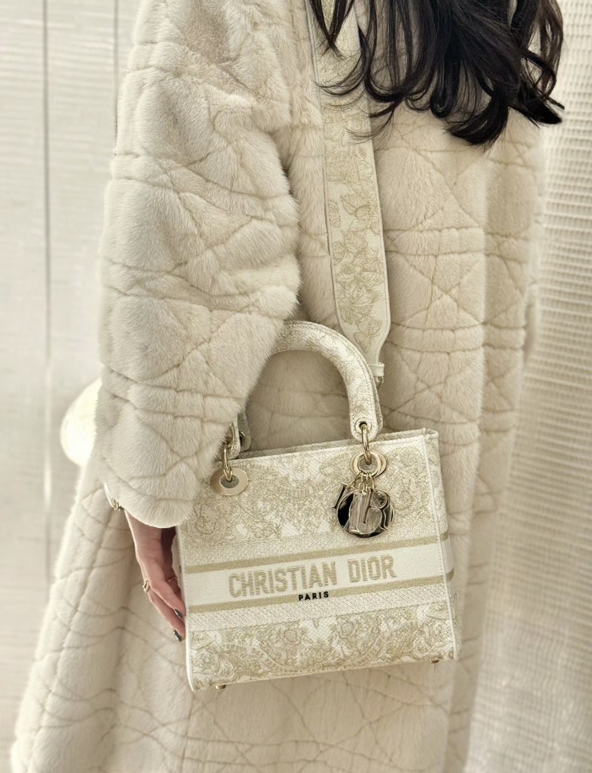 디올 레이드 D-LITE 미디움