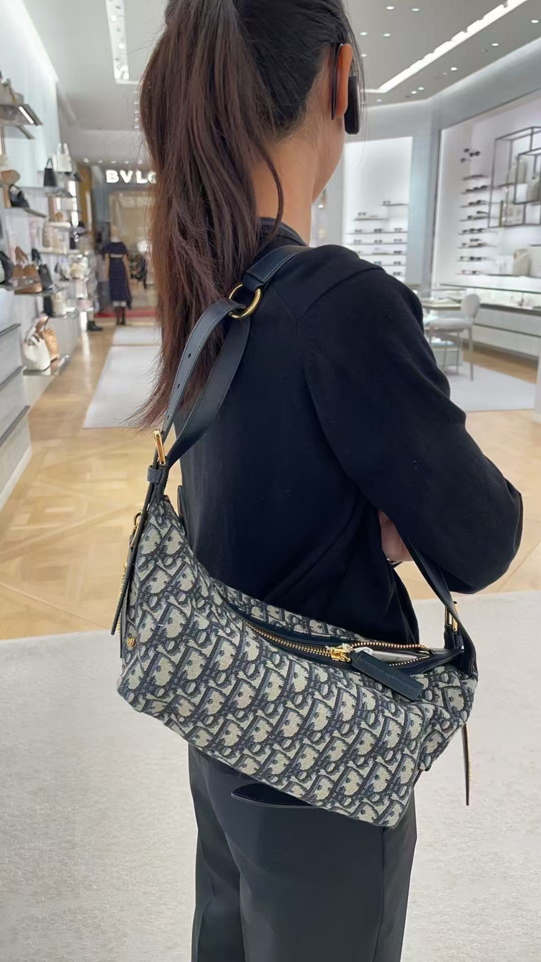 디올 디저니 백