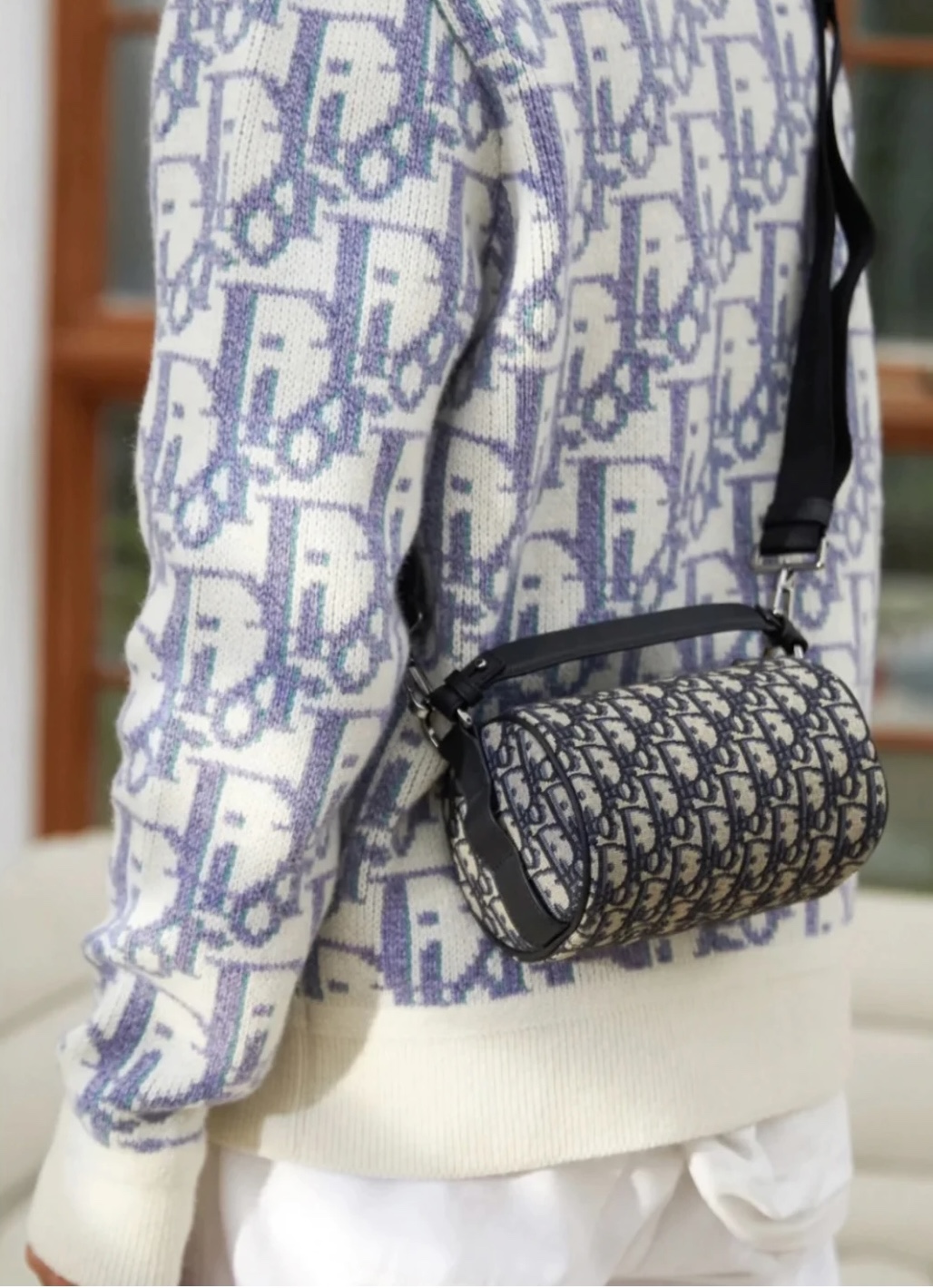 디올 롤러 메신저 백