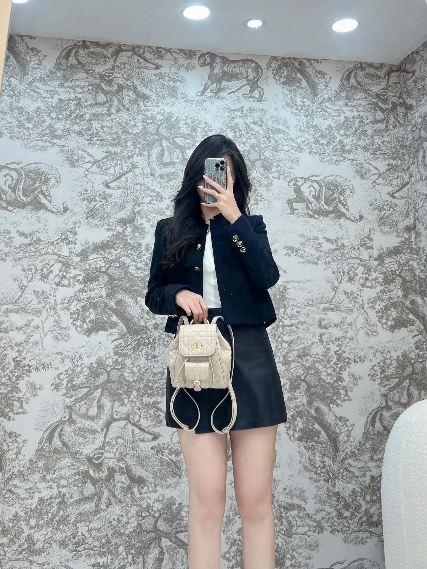 디올 카로 스몰 백팩