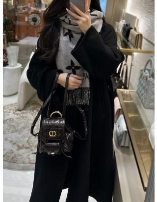 디올 카로 스몰 백팩