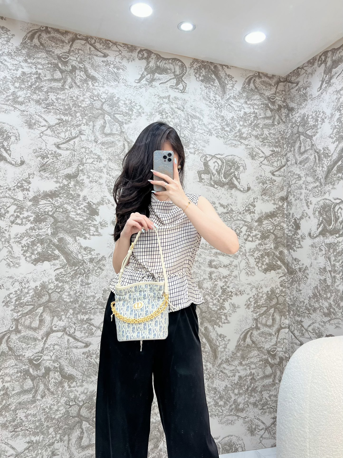 디올 30 몽테인 드로우스트링 미니