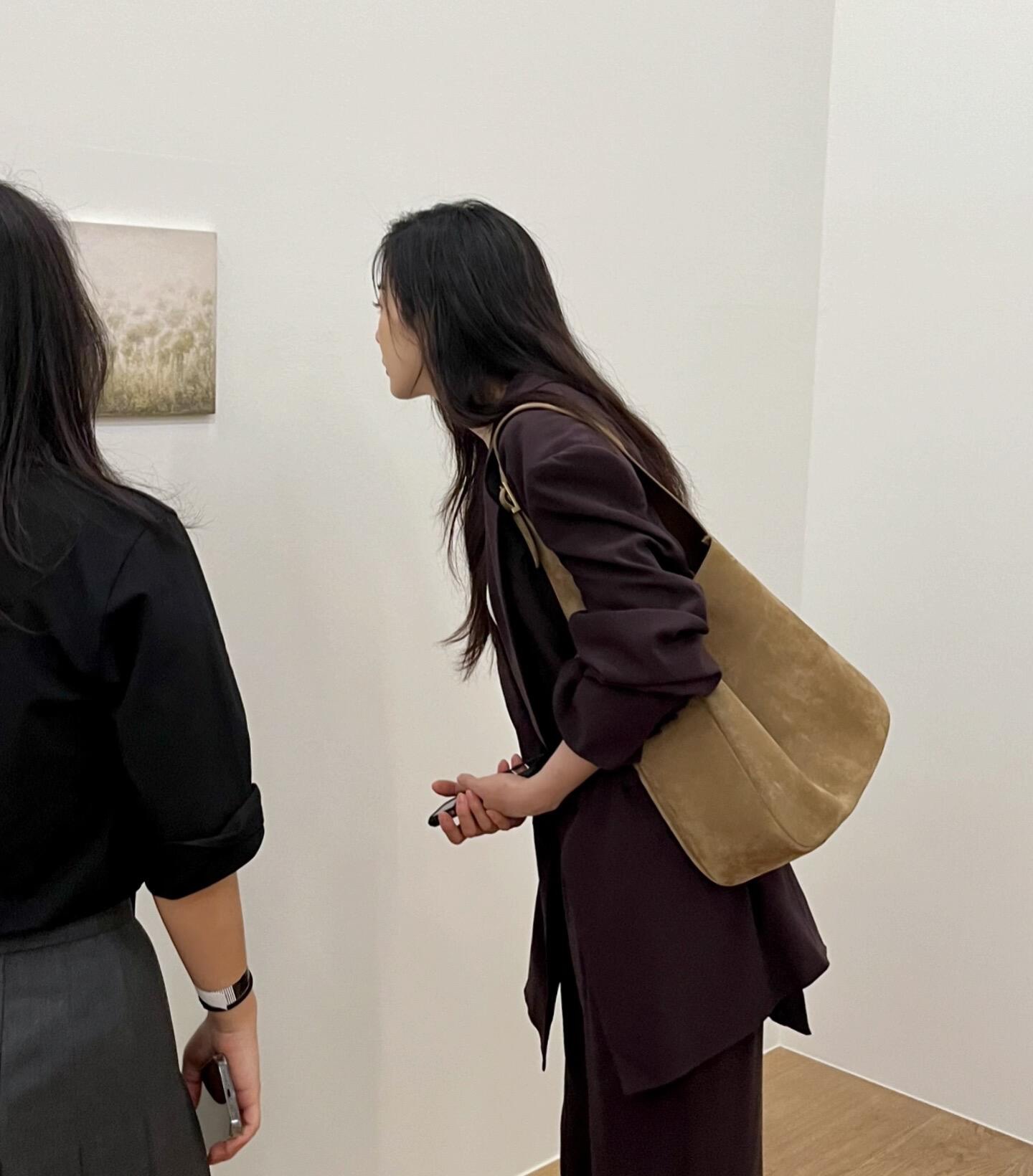 생로랑 르 5 아 7 서플 숄더백 라지