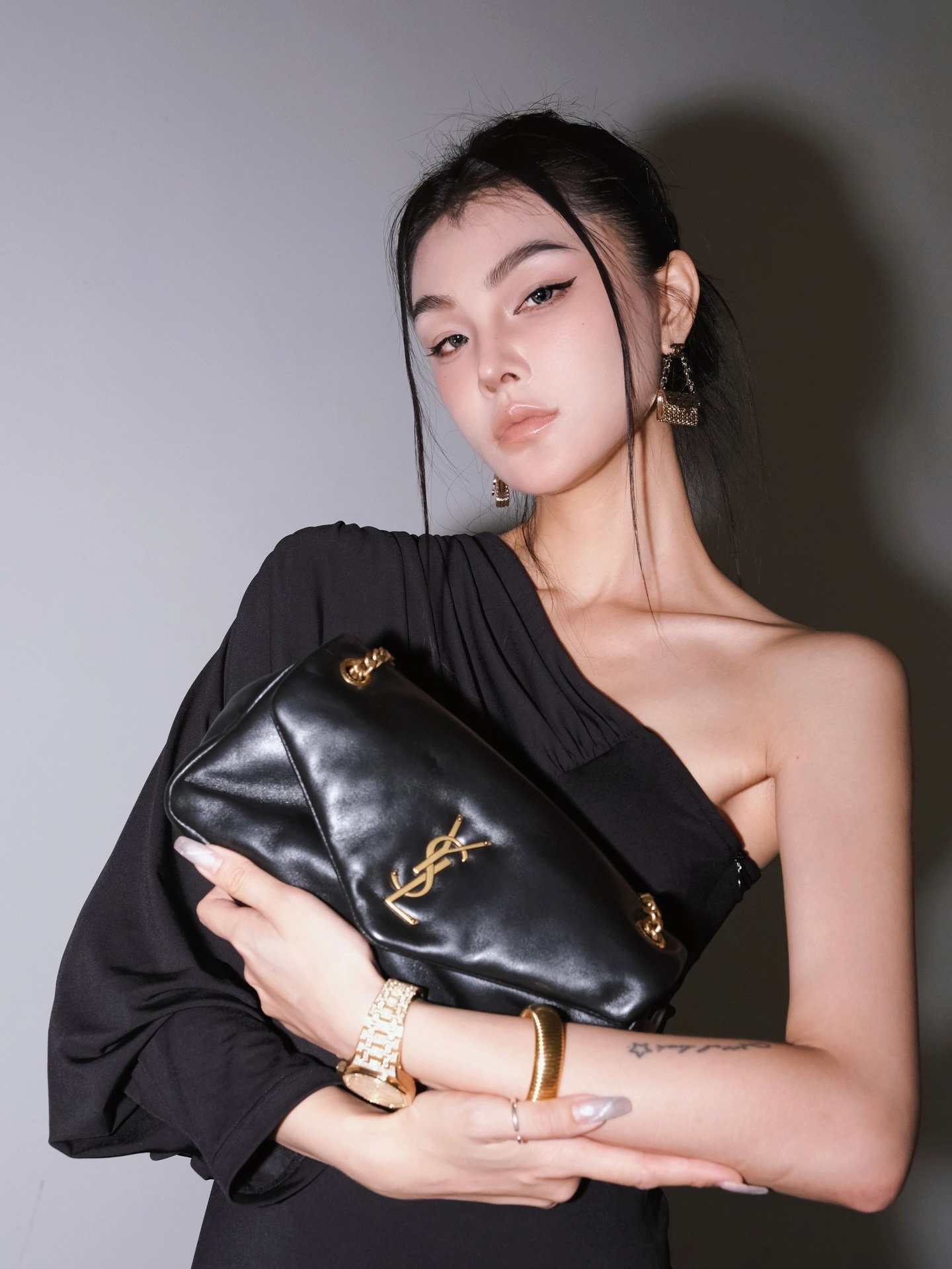 생로랑 칼립소 숄더백