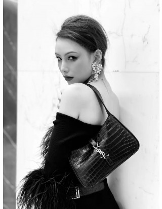 생로랑 르 5 아 7 호보백