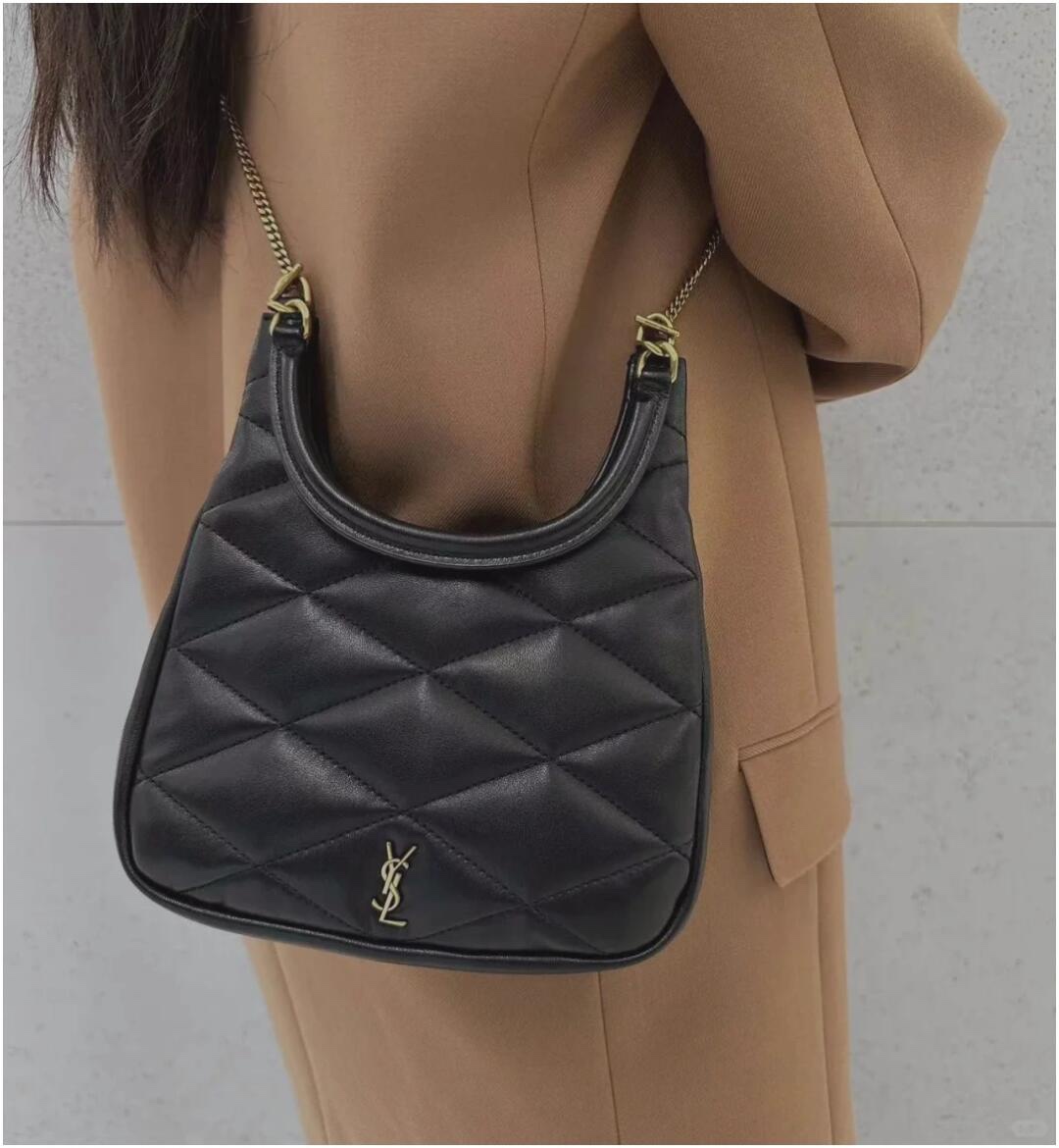 생로랑 사드 호보백