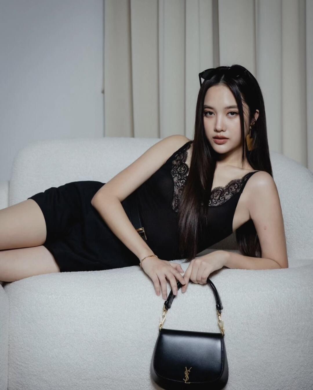 생로랑 볼테르 탑 핸들 숄더백