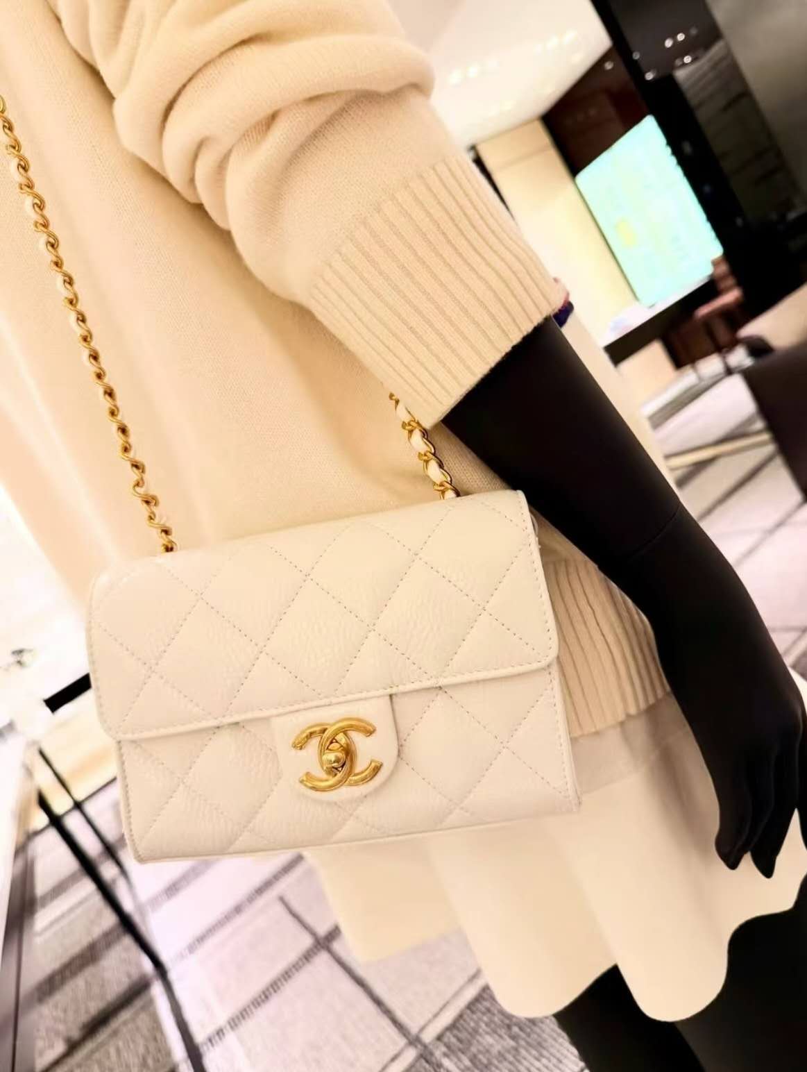 샤넬 26C 클래식 체인 미니백