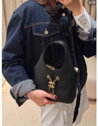 샤넬 스몰 쇼핑백