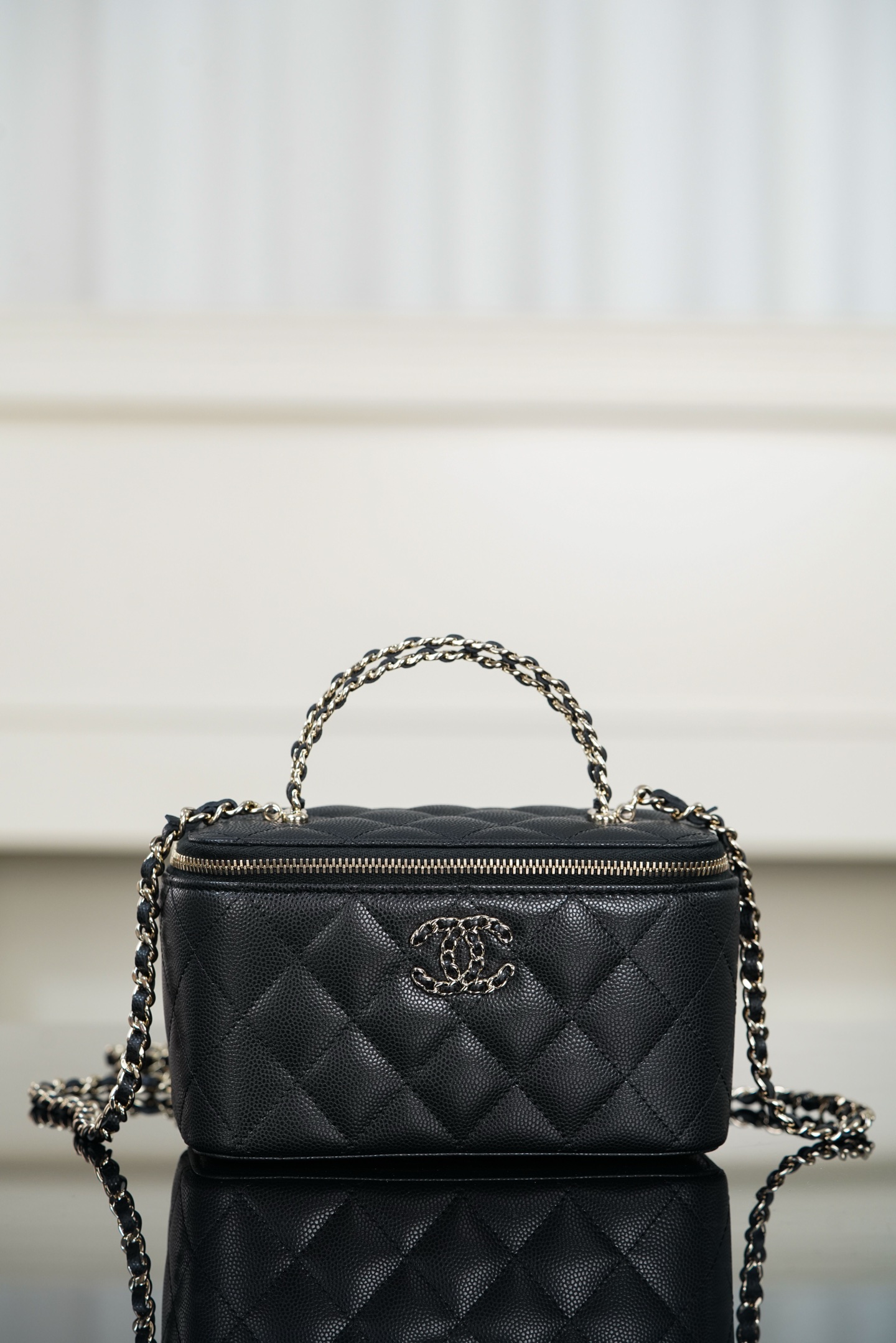 샤넬 베니티 탑 핸들백 스몰