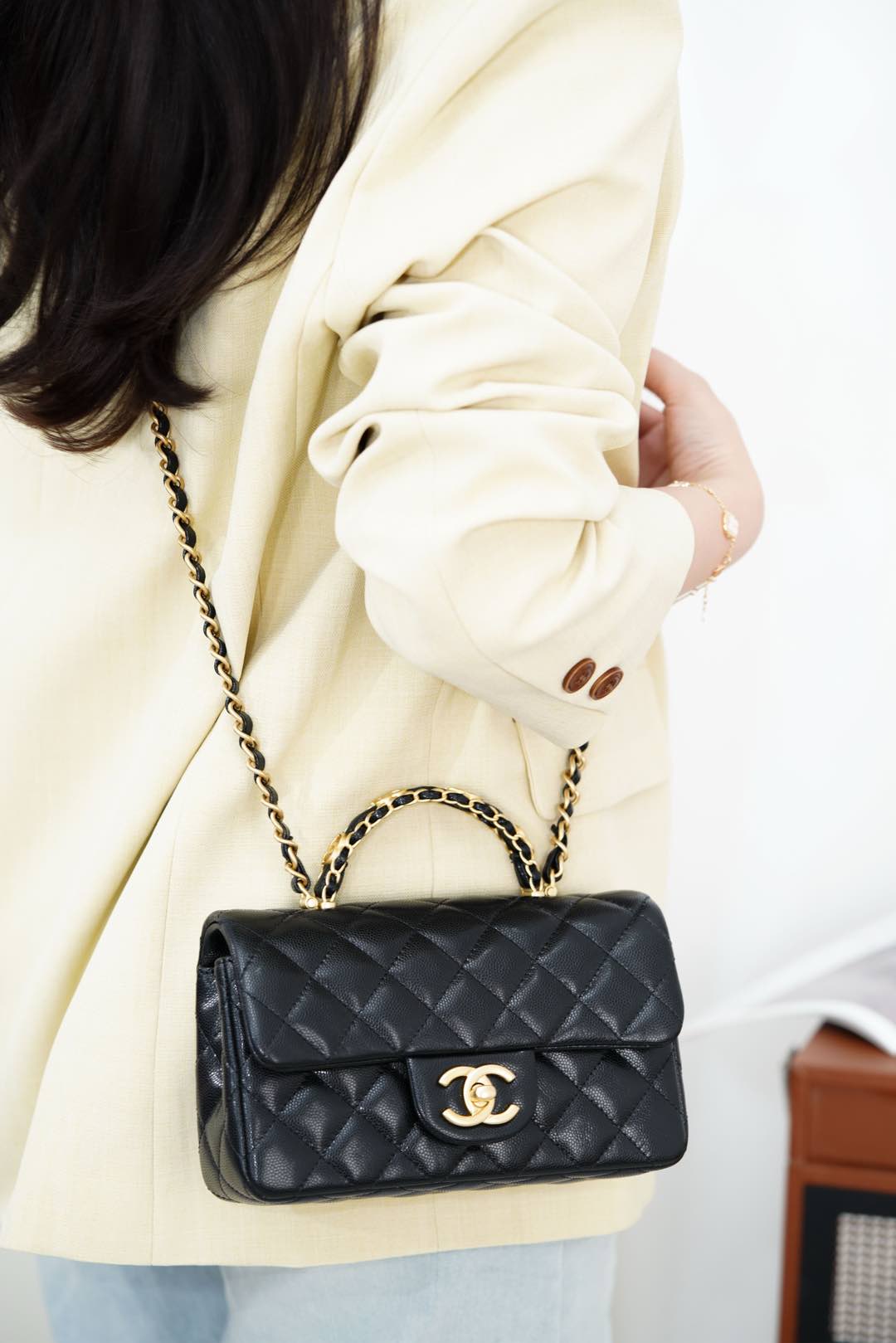 샤넬 핸들 미니 플랩백