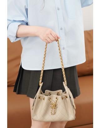 샤넬 25 미니 호보백