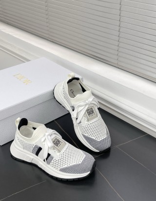 디올 런앤디올 스니커즈