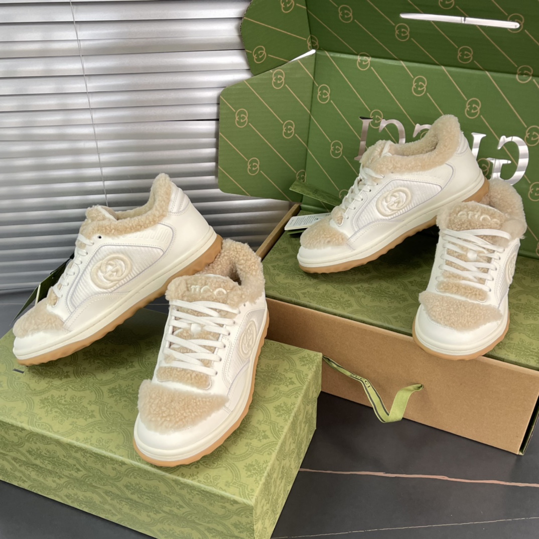 구찌 맥80 레더 & 시어링 스니커즈