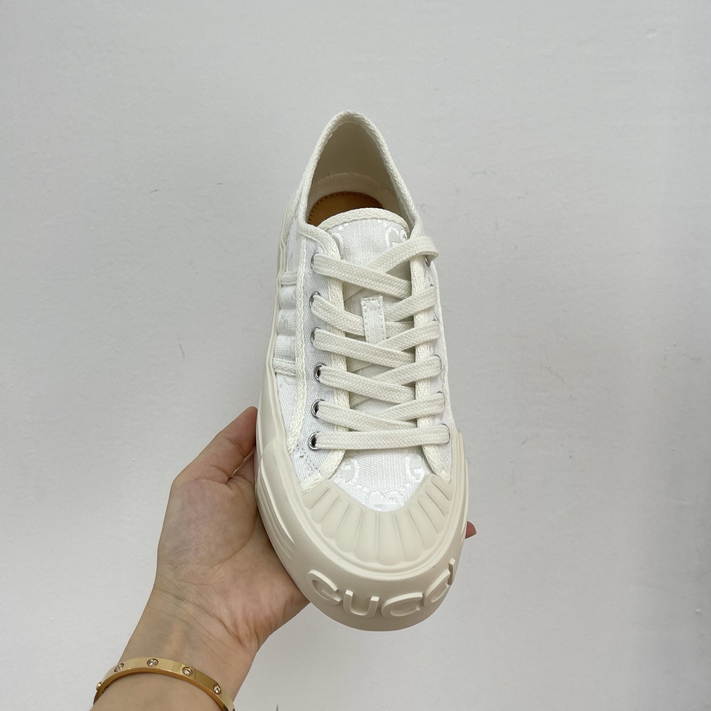 구찌 청키 스니커즈