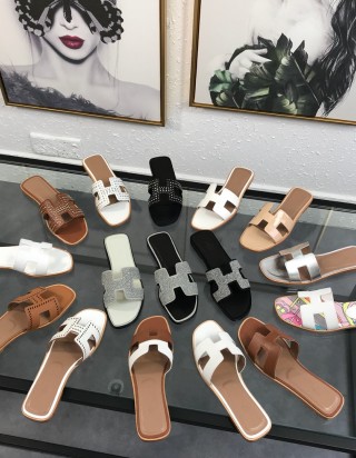 에르메스 오란 샌들