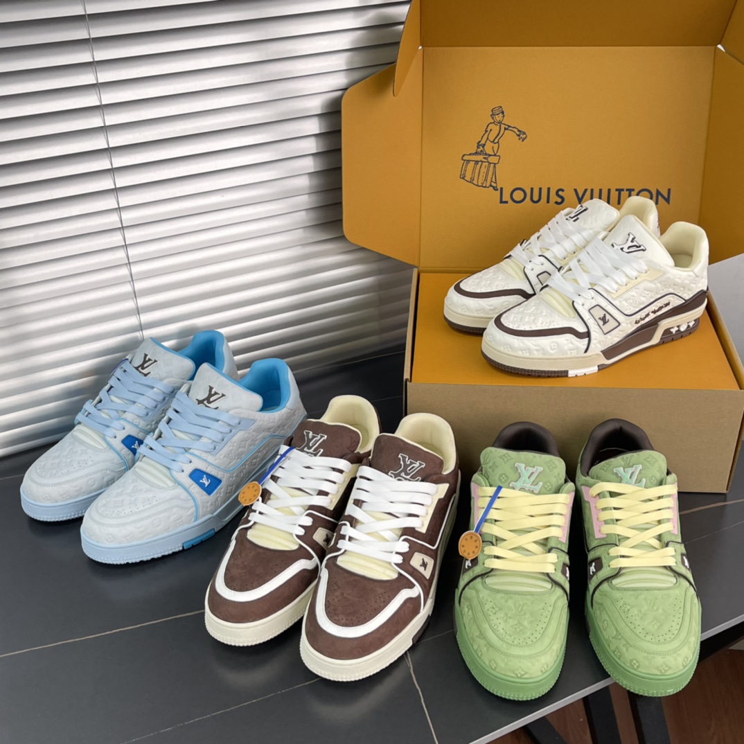 루이비통 트레이너 스니커즈