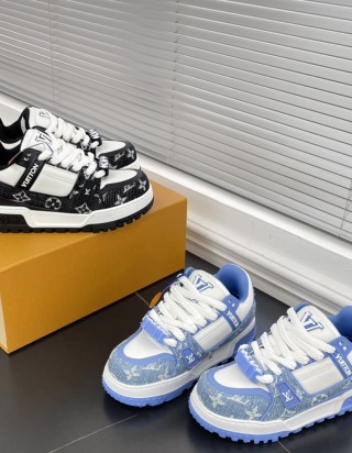 루이비통 트레이너 스니커즈