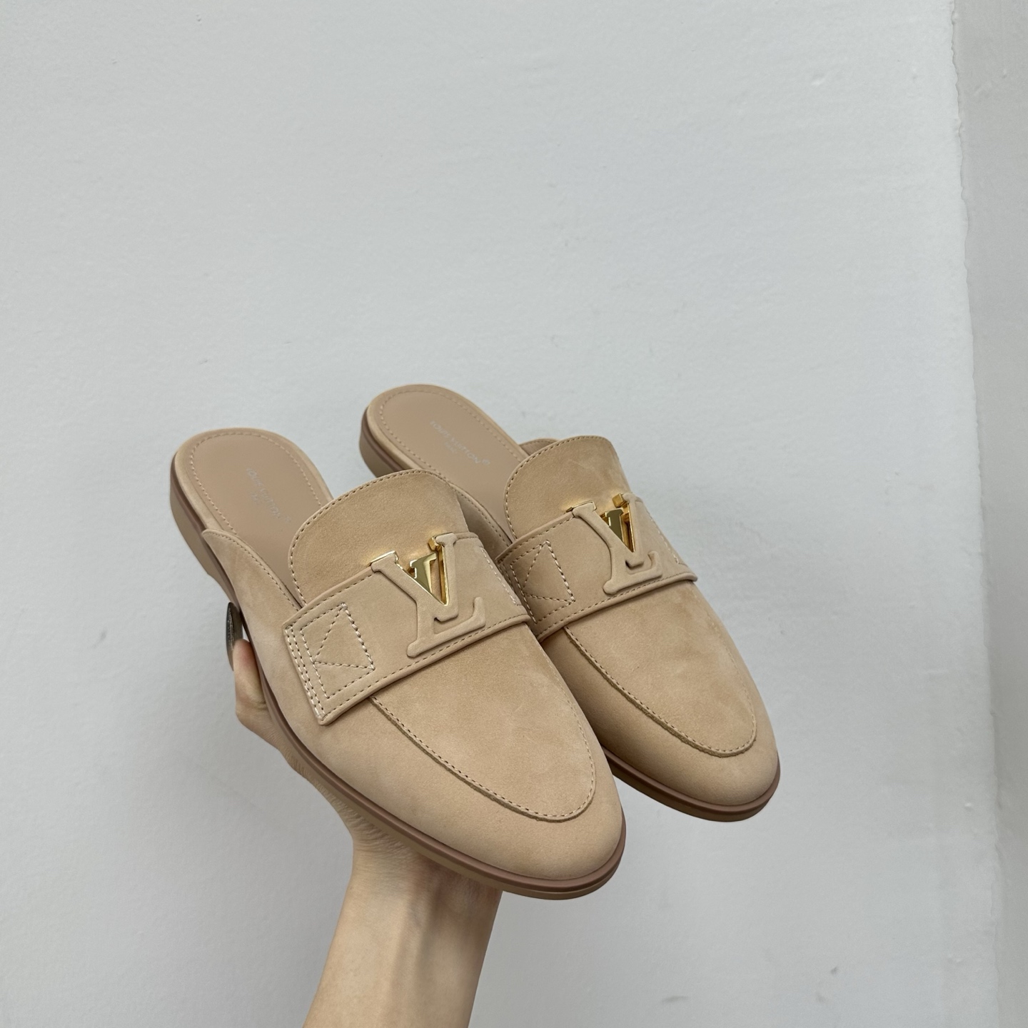 루이비통 마레 플렉스 오픈 백 로퍼