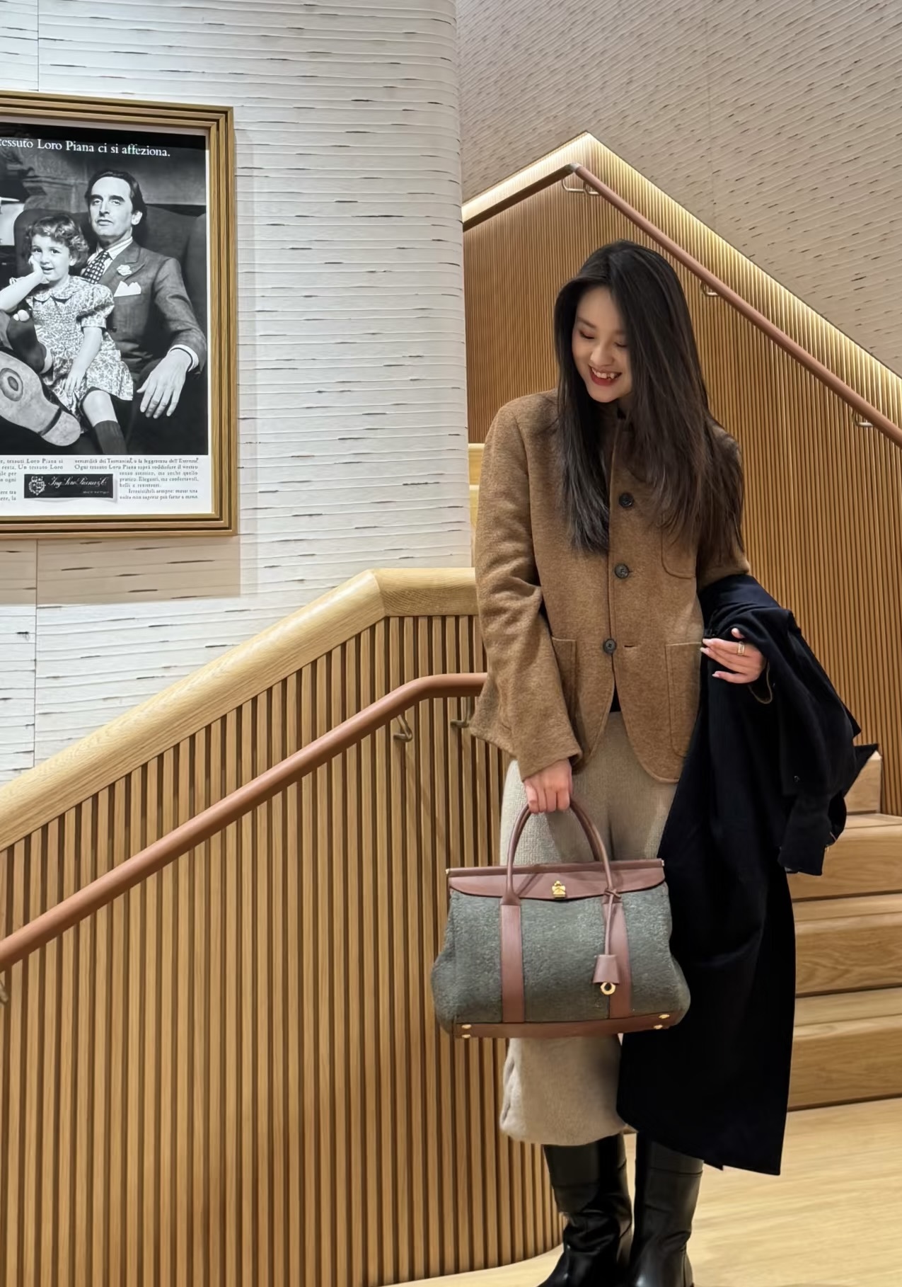 로로피아나 룸 백 L32